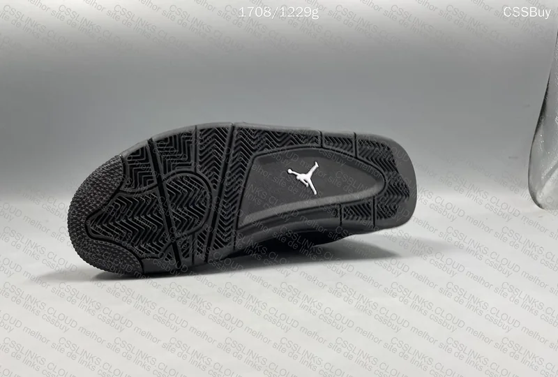 AJ4 Black Cat (GX) 9