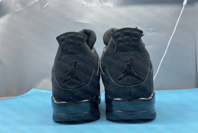 AJ4 Black Cat - GX - 70y 2