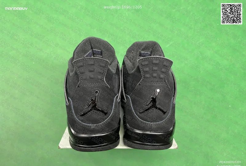 AJ4 Black Cats 2