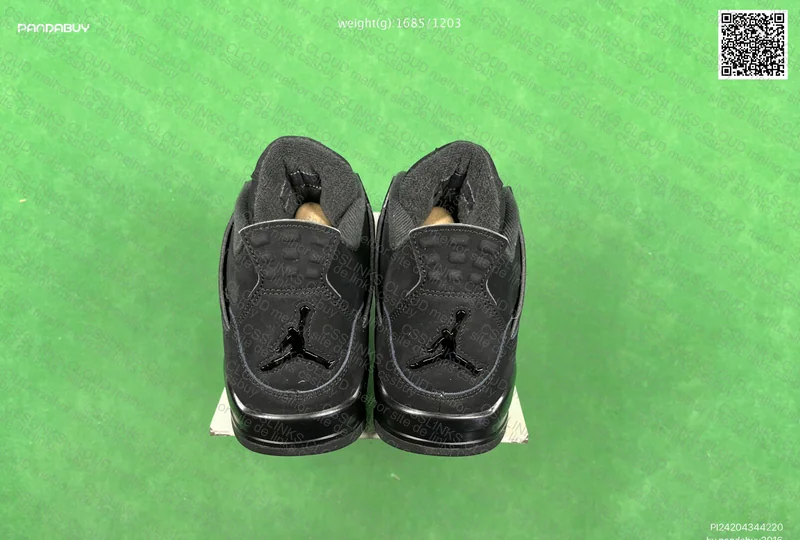 AJ4 Black Cats 2