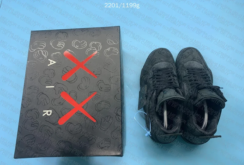 Aj4 Black Kaws GX