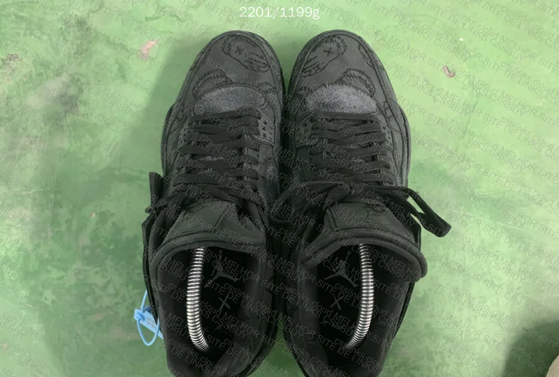 Aj4 Black Kaws GX 8