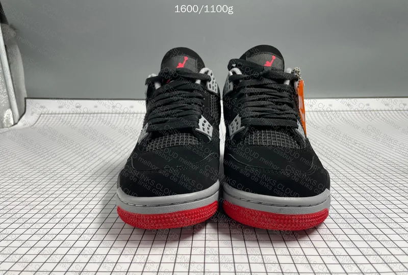 AJ4 blind box 2