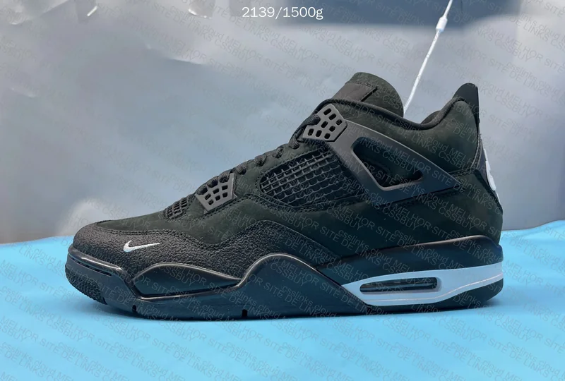 AJ4 BRICK BLACK - KZ 2.0 B - 179y 4
