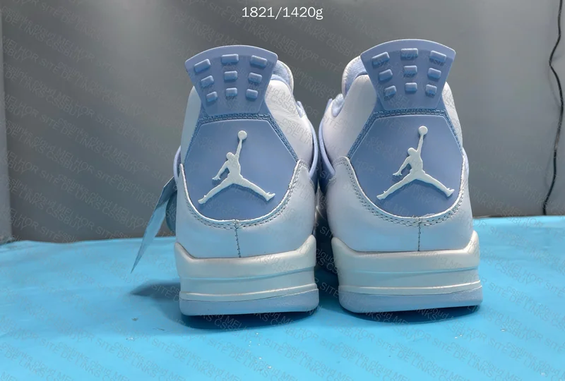AJ4 Flower Edition at a Good Price 3