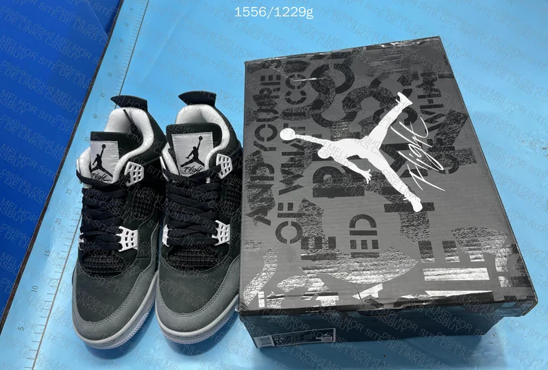 AJ4 Fear - Sale OG 8