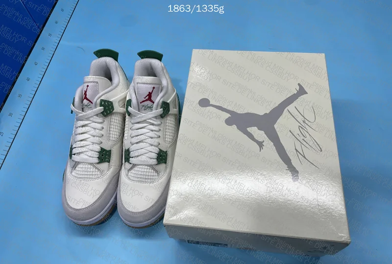 AJ4 KZ 2.0 b 8