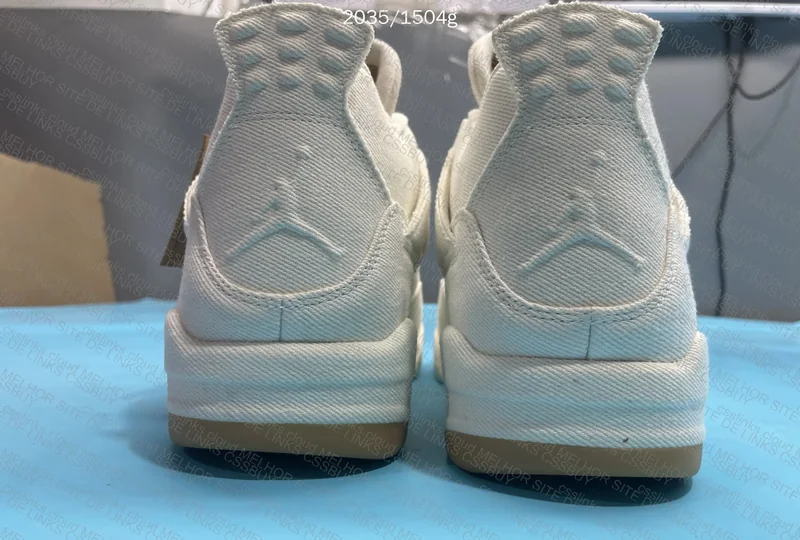 Aj4 levis “white denim” 3
