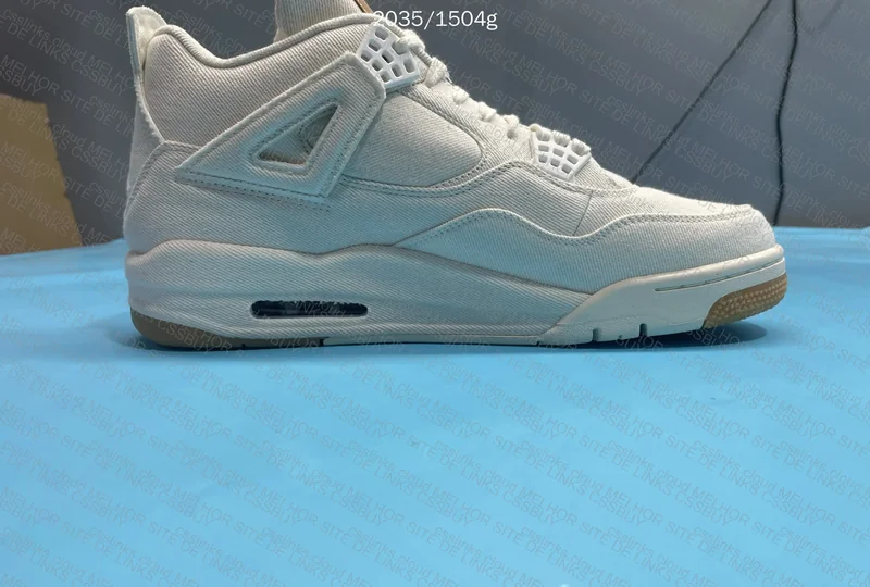 Aj4 levis “white denim” 7
