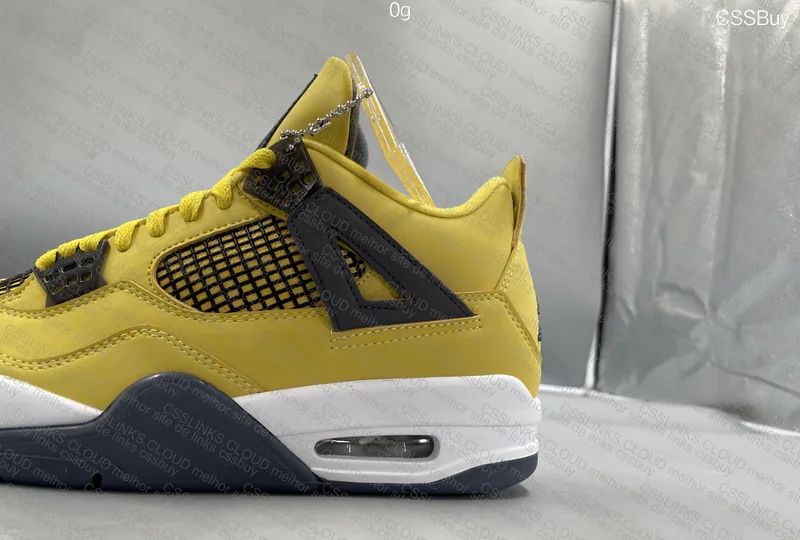 AJ4 Lightining 6