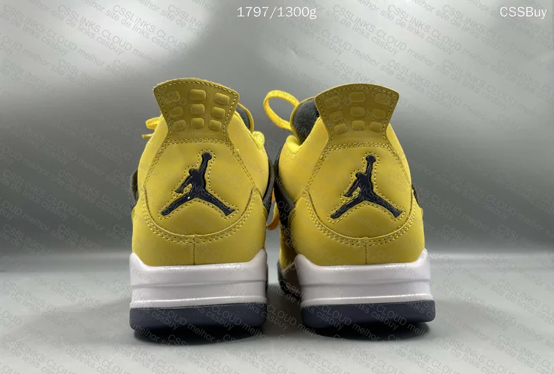 AJ4 Lightning 6