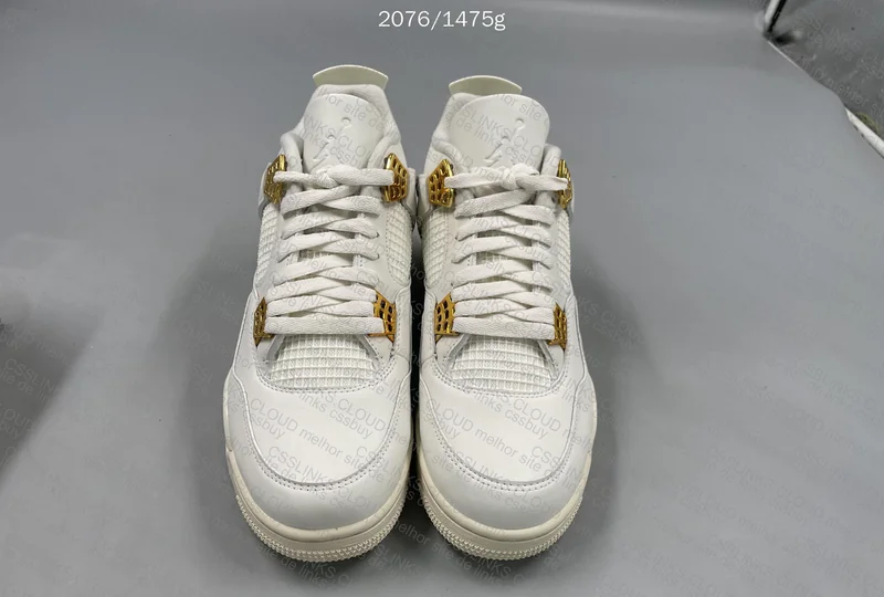 AJ4 Metalic Gold 280y - GL? 3