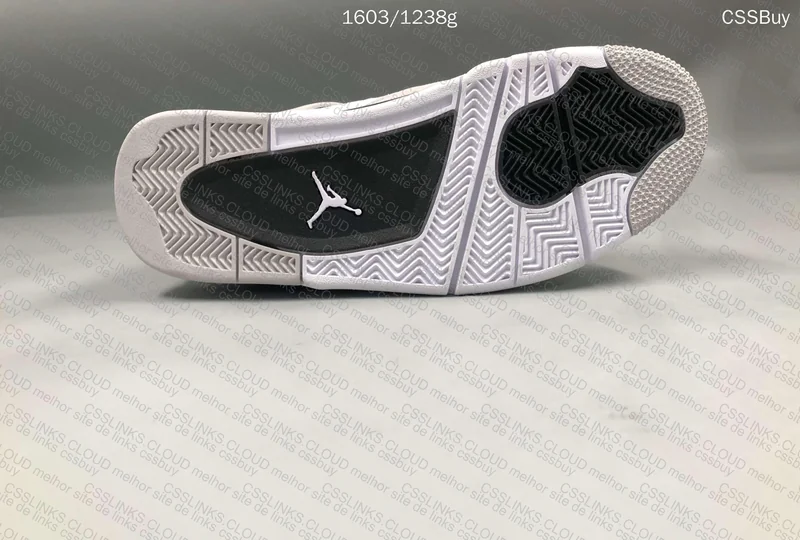 AJ4 MILITARY BLACK 7