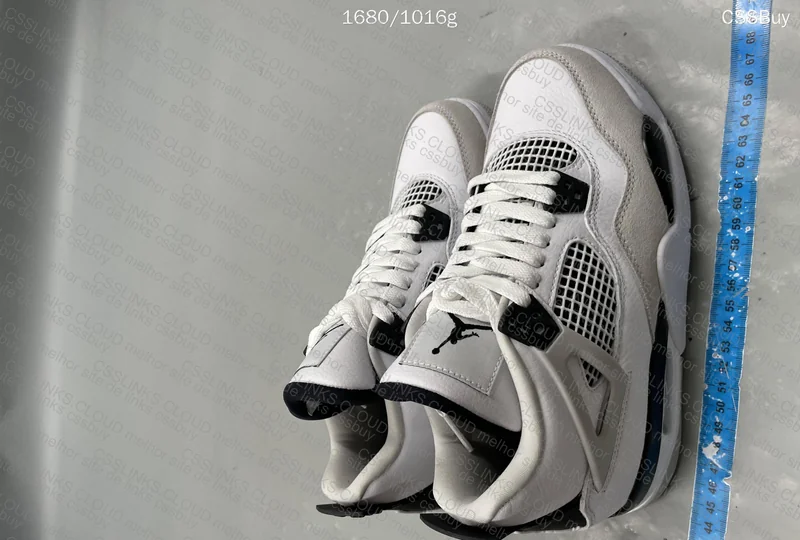 AJ4 MILITARY BLACK 2