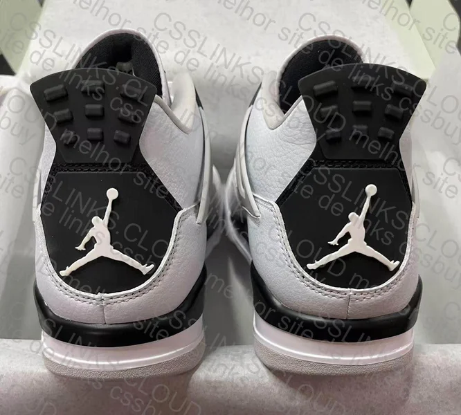 AJ4 Military Black 2