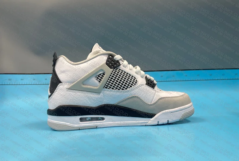 AJ4 Military Black 3