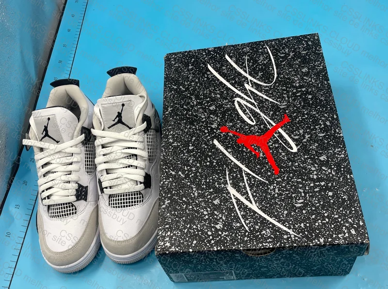 AJ4 Military Black 4