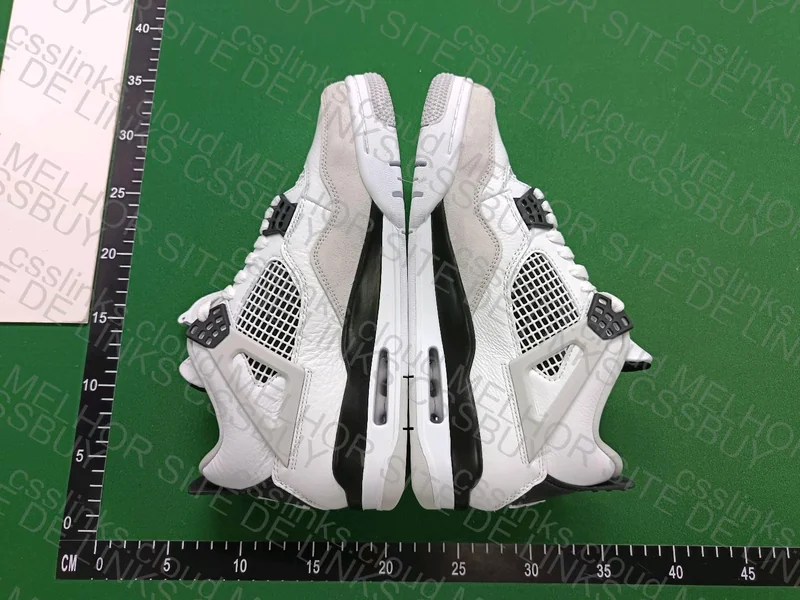 AJ4 Military Black 3