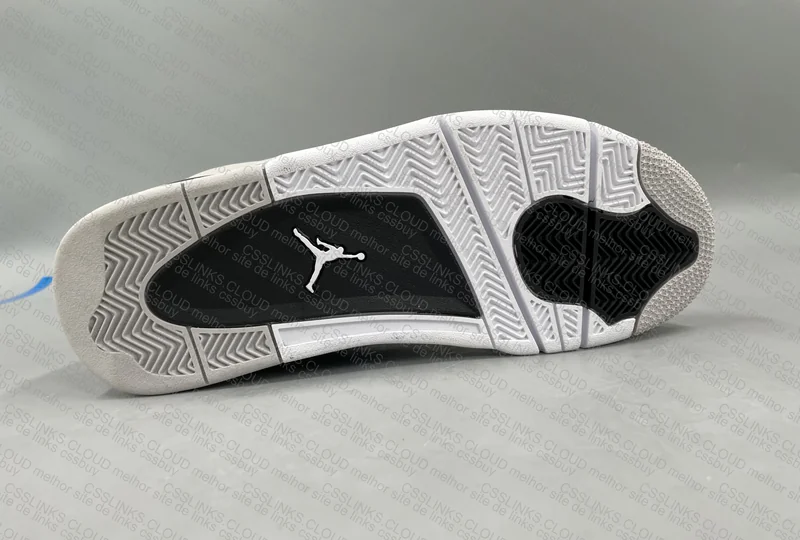 AJ4 MILITARY BLACK 170y 7
