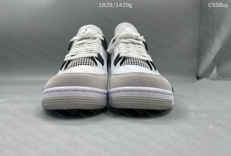 AJ4 MILITARY BLACK (GL OR RL?) 4