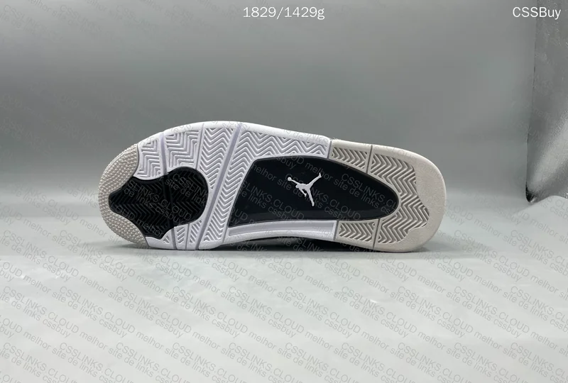 AJ4 MILITARY BLACK (GL OR RL?) 6