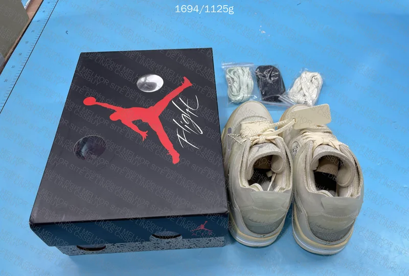 AJ4 OFF WHITE GX B GRADE