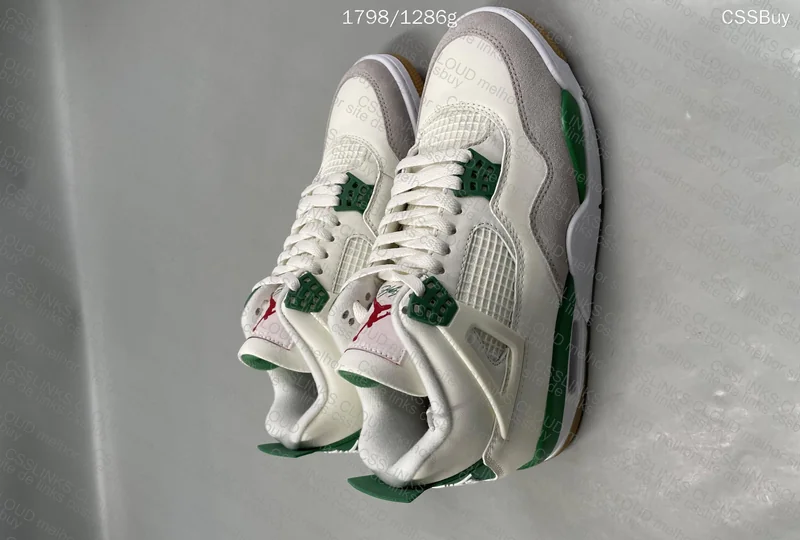 AJ4 PINE GREEN