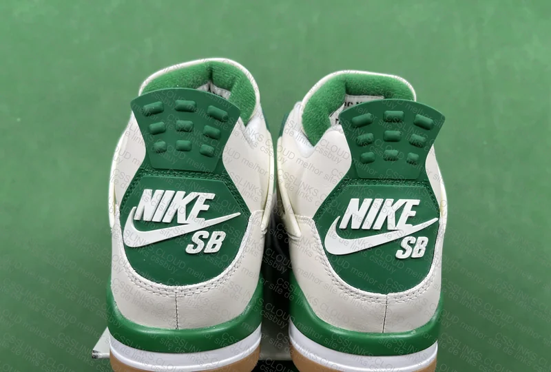 AJ4 PINE GREEN 2