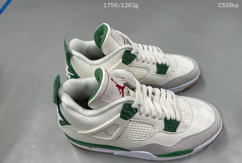 AJ4 Pine Green
