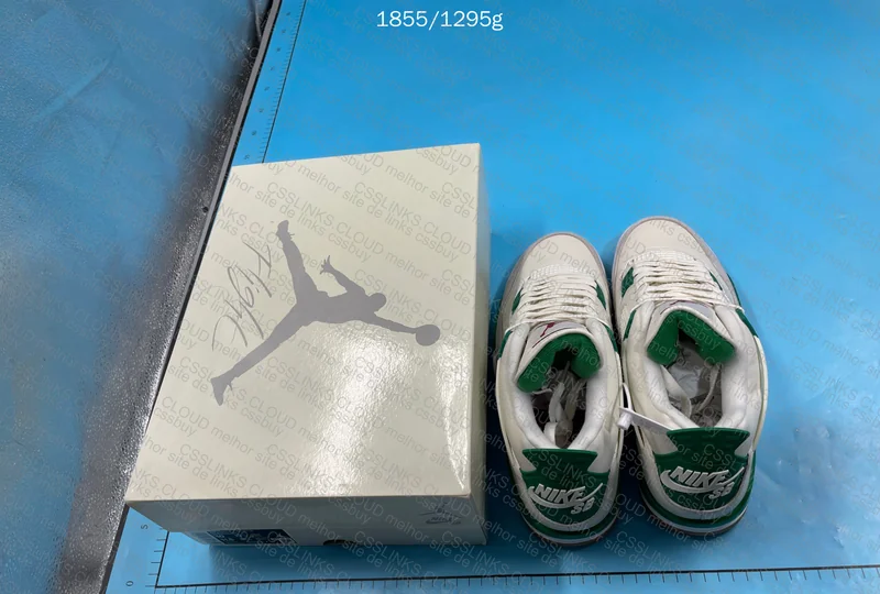 AJ4 Pine Green