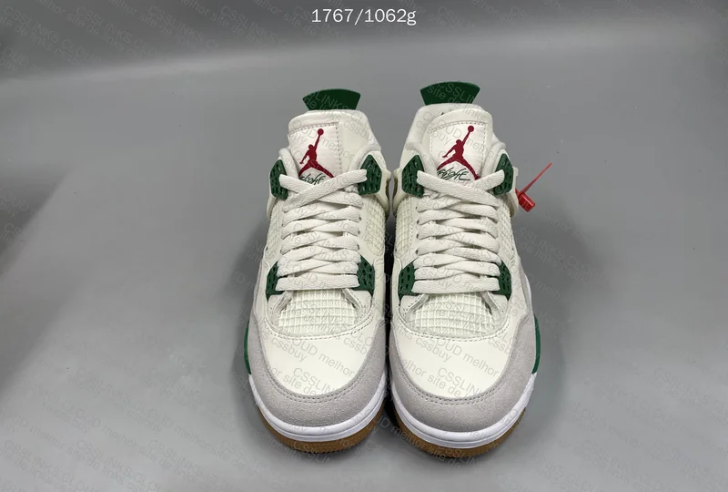 AJ4 Pine Green (GL?) 2