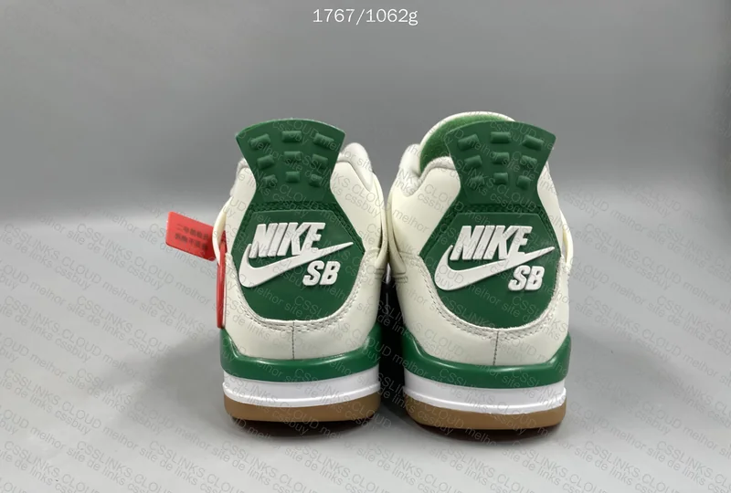 AJ4 Pine Green (GL?) 3