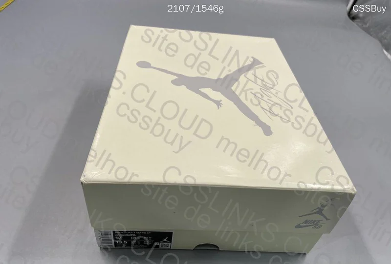 AJ4 Pine Green (GX B Grade) 11