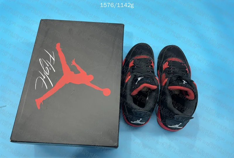 AJ4 Red Thunder 4
