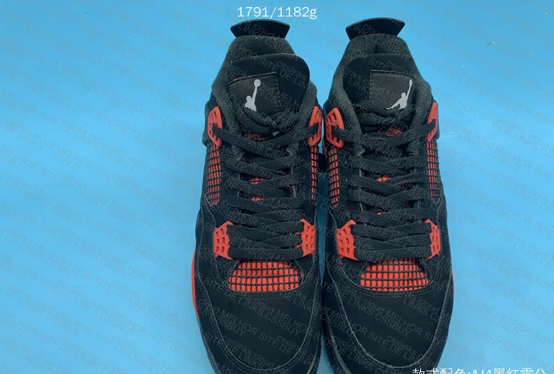 AJ4 RED THUNDER