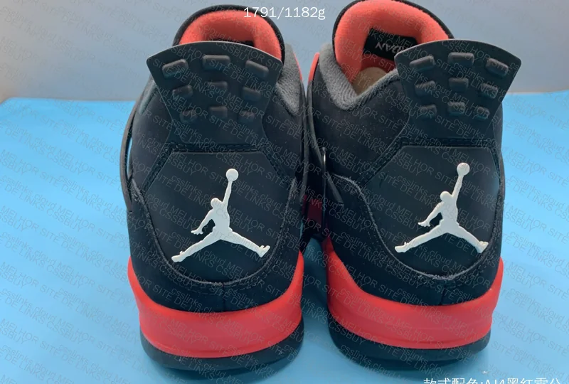 AJ4 RED THUNDER 3