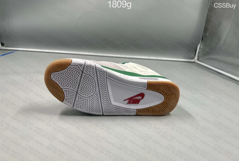 AJ4 Retro SB 'Pine Green' 6