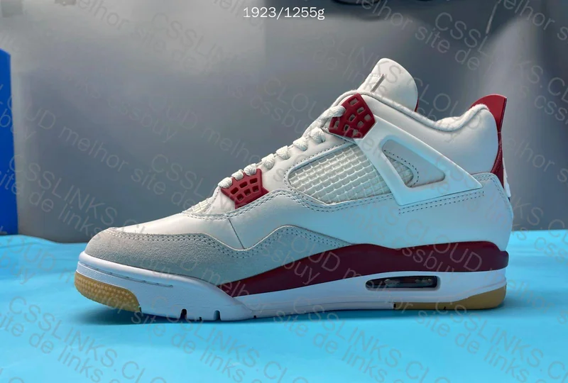 AJ4 Retro SB Varsity Red
