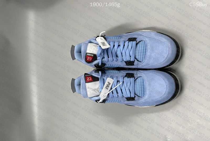 AJ4 Retro University Blue