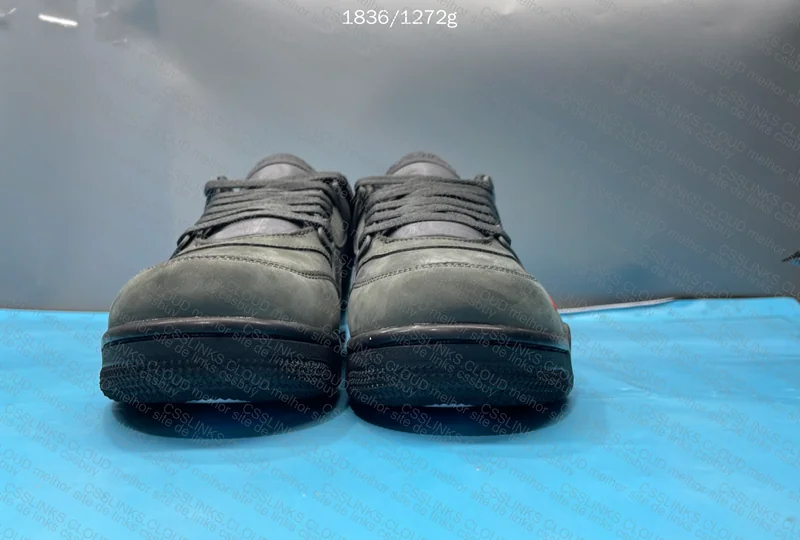 AJ4 RM Driveway Grey (Nigel Sylvester) 4