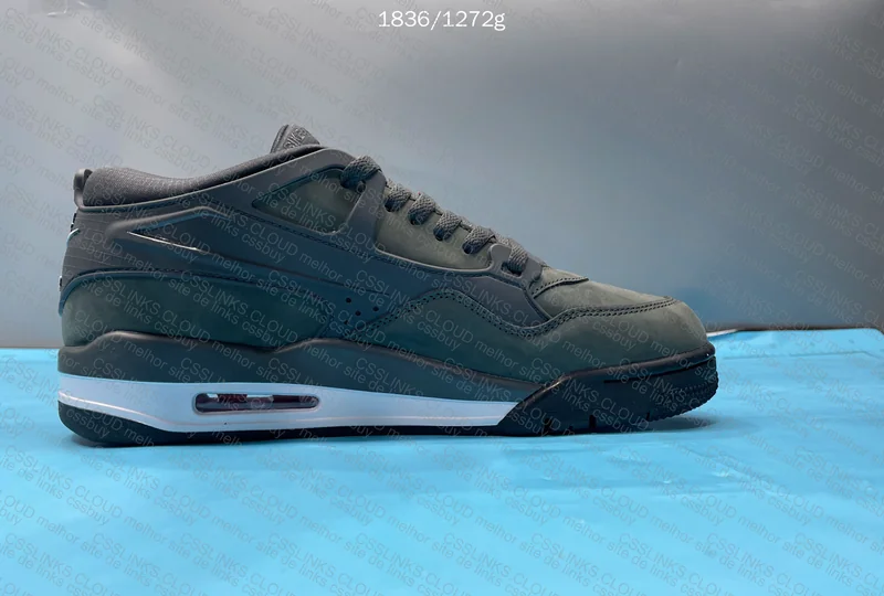 AJ4 RM Driveway Grey (Nigel Sylvester) 8