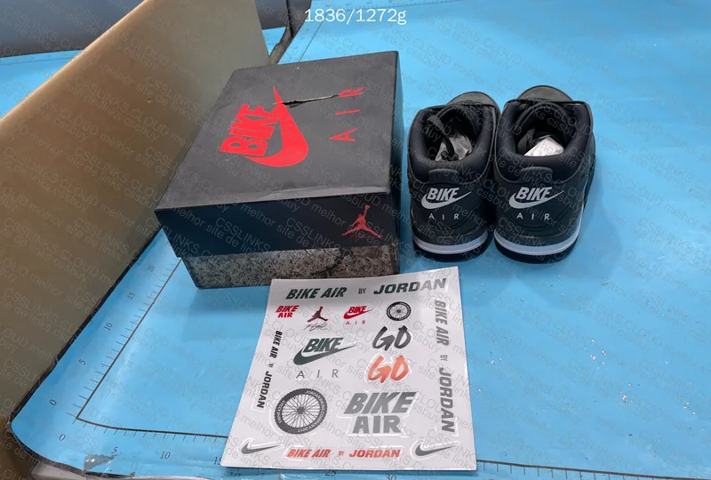 AJ4 RM Driveway Grey (Nigel Sylvester) 9