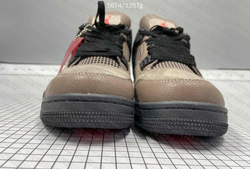 AJ4 TAUPE HAZE? BLIND BOX 2
