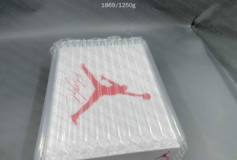 aj4 tech white 7