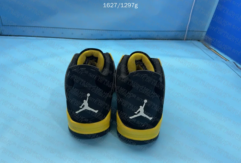 AJ4 Thunder GL? 3