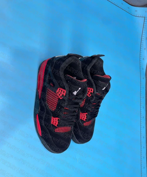 Aj4 thunder red