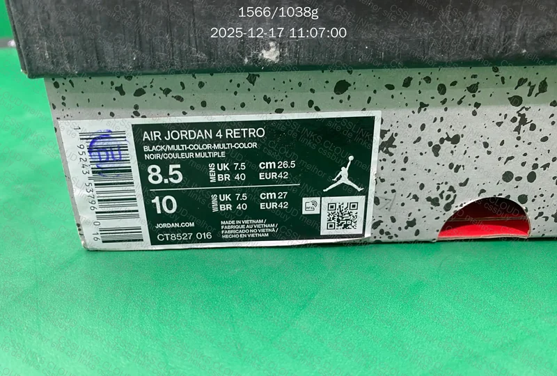 AJ4 Thunderbolt Red