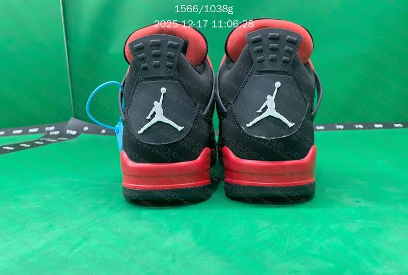 AJ4 Thunderbolt Red 10