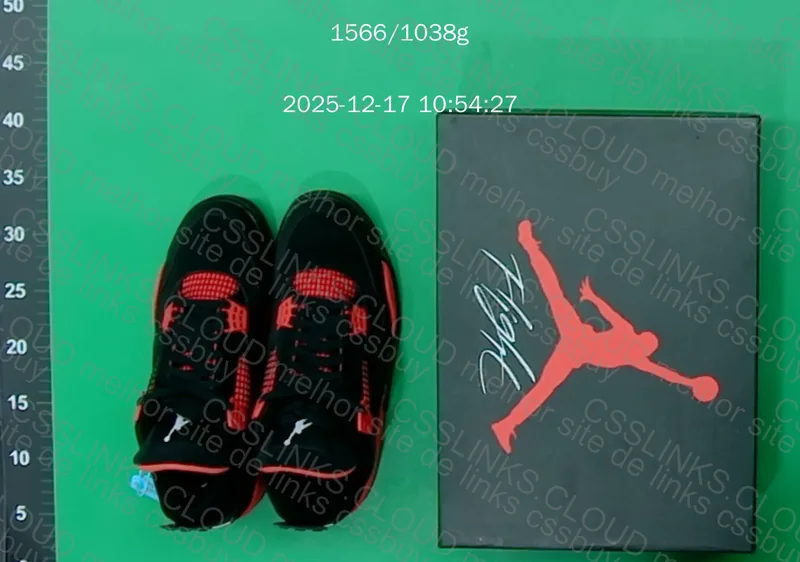 AJ4 Thunderbolt Red 5