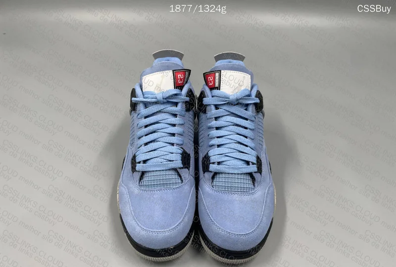 AJ4 University blue 2